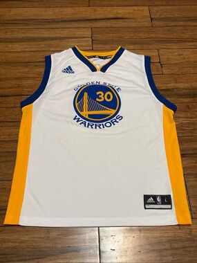 Adidas Golden State Warriors Steph Curry #30 NBA Jersey Youth Boys Large (14-16)